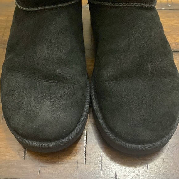 UGG Bailey Bow Size 6 - Picture 4 of 17